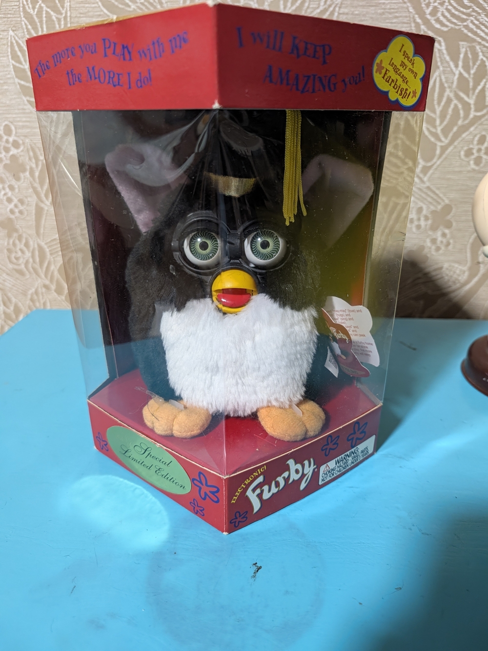 NIB Vintage Special Edition Graduation Furby